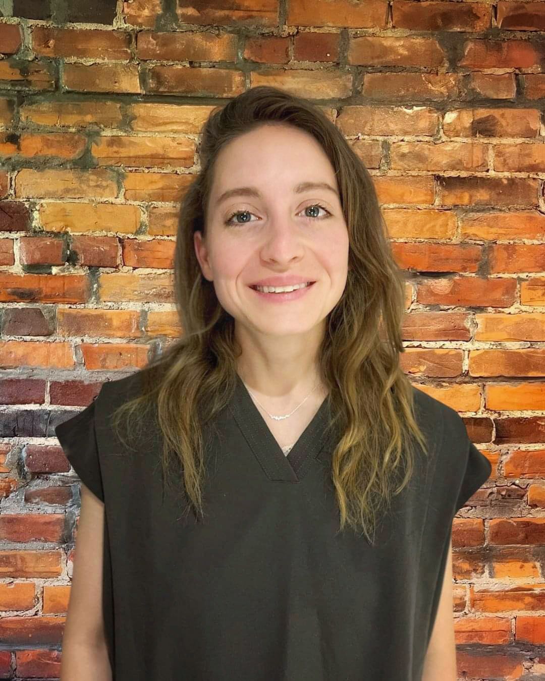 DR. CIARA LEICHT, ND